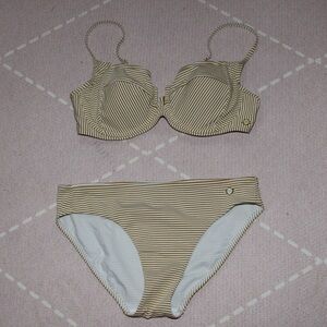Sunseeker Women’s Stripped Bikini Bathing Suit Summer Size 10